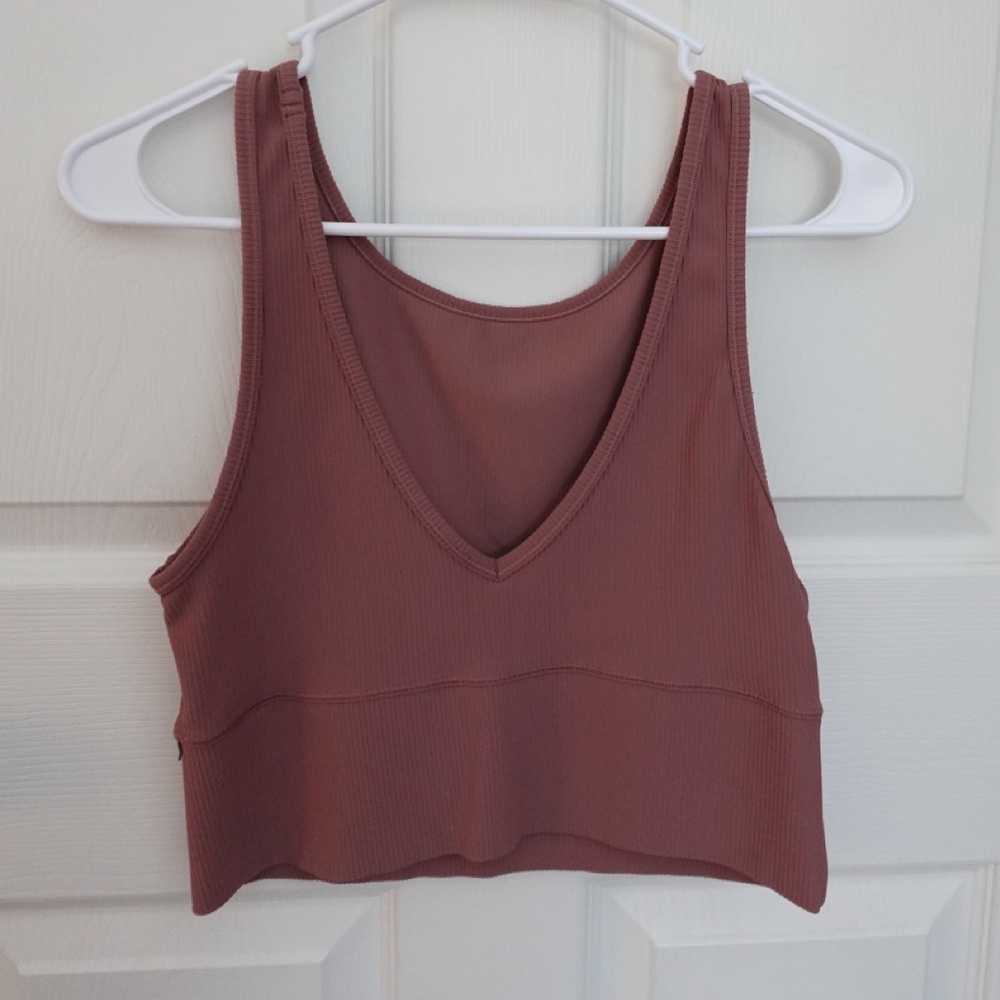 Lululemon Athletica Mauve V-Neck Crop Top